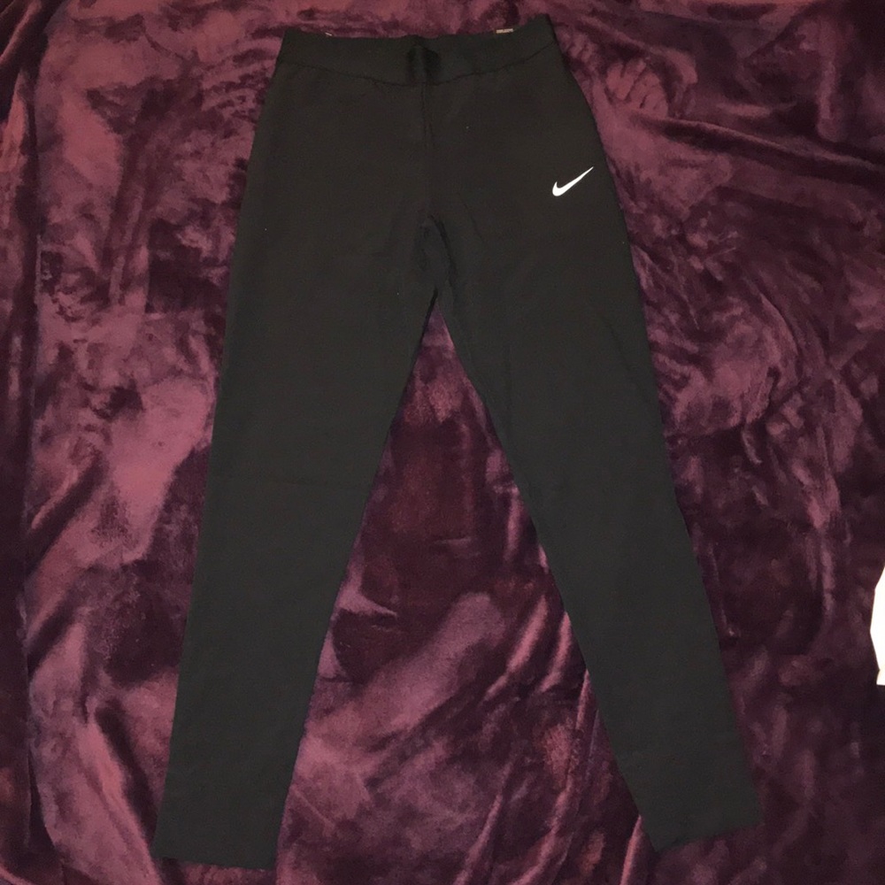 NWT! Brand new Women’s LEGGINGS